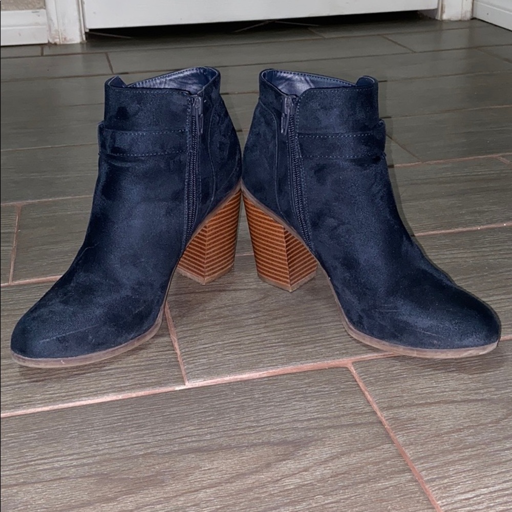 Suede Booties! - Picture 2 of 4